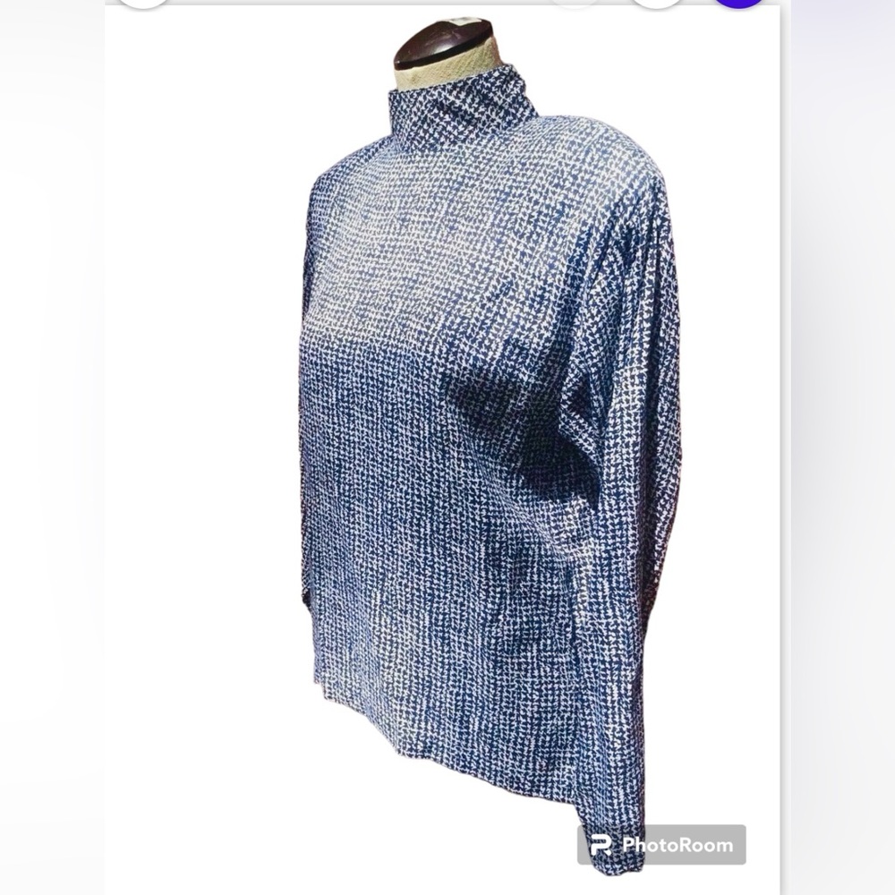 Vintage Back Button Houndstooth High Neck Long Sleeve Top